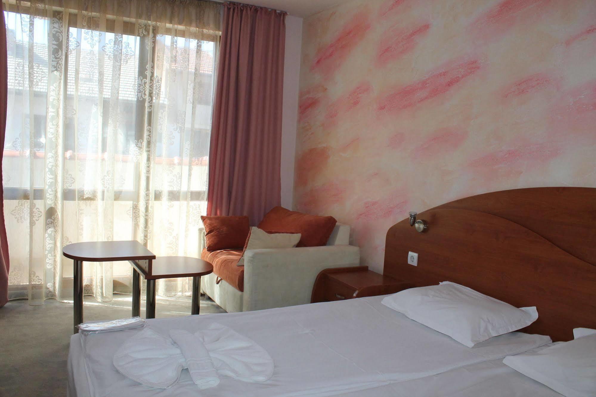 Elegant Hotel Банско Экстерьер фото